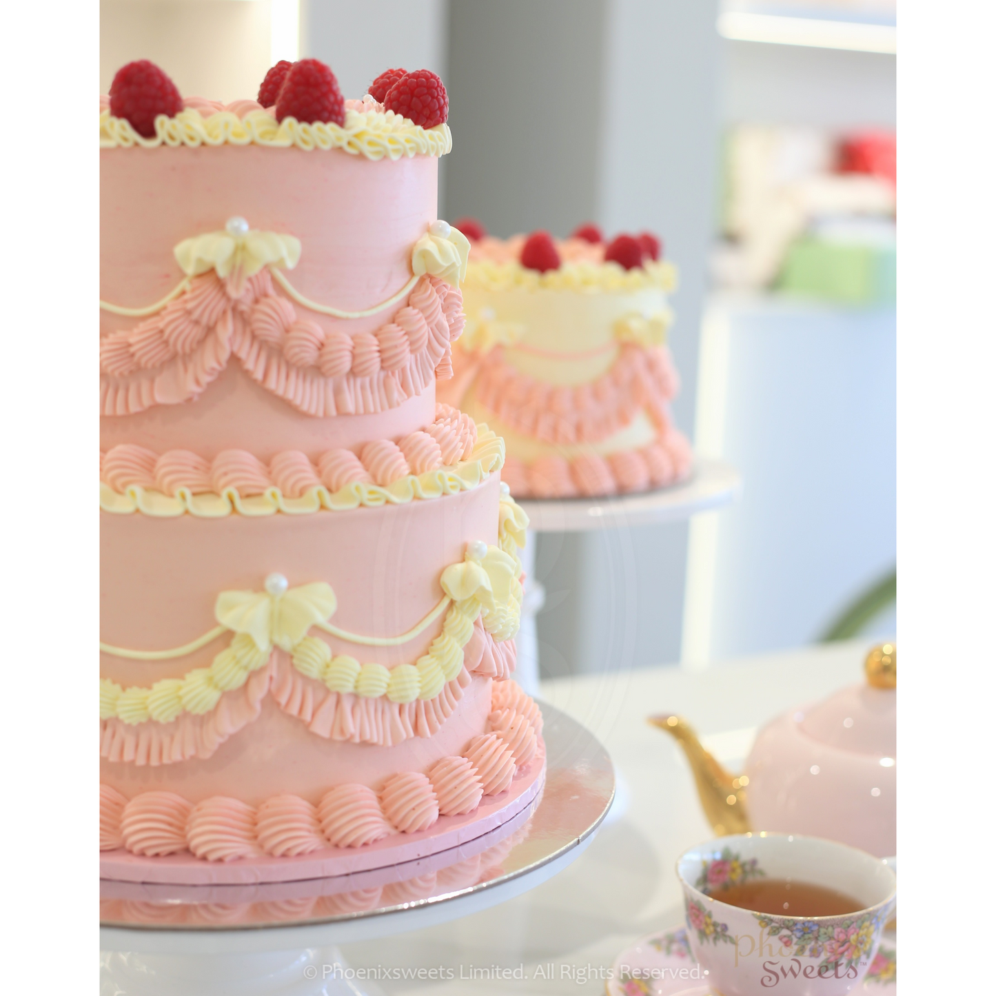 Butter Cream Cake - Lambert Piping Cake (2 tiers)