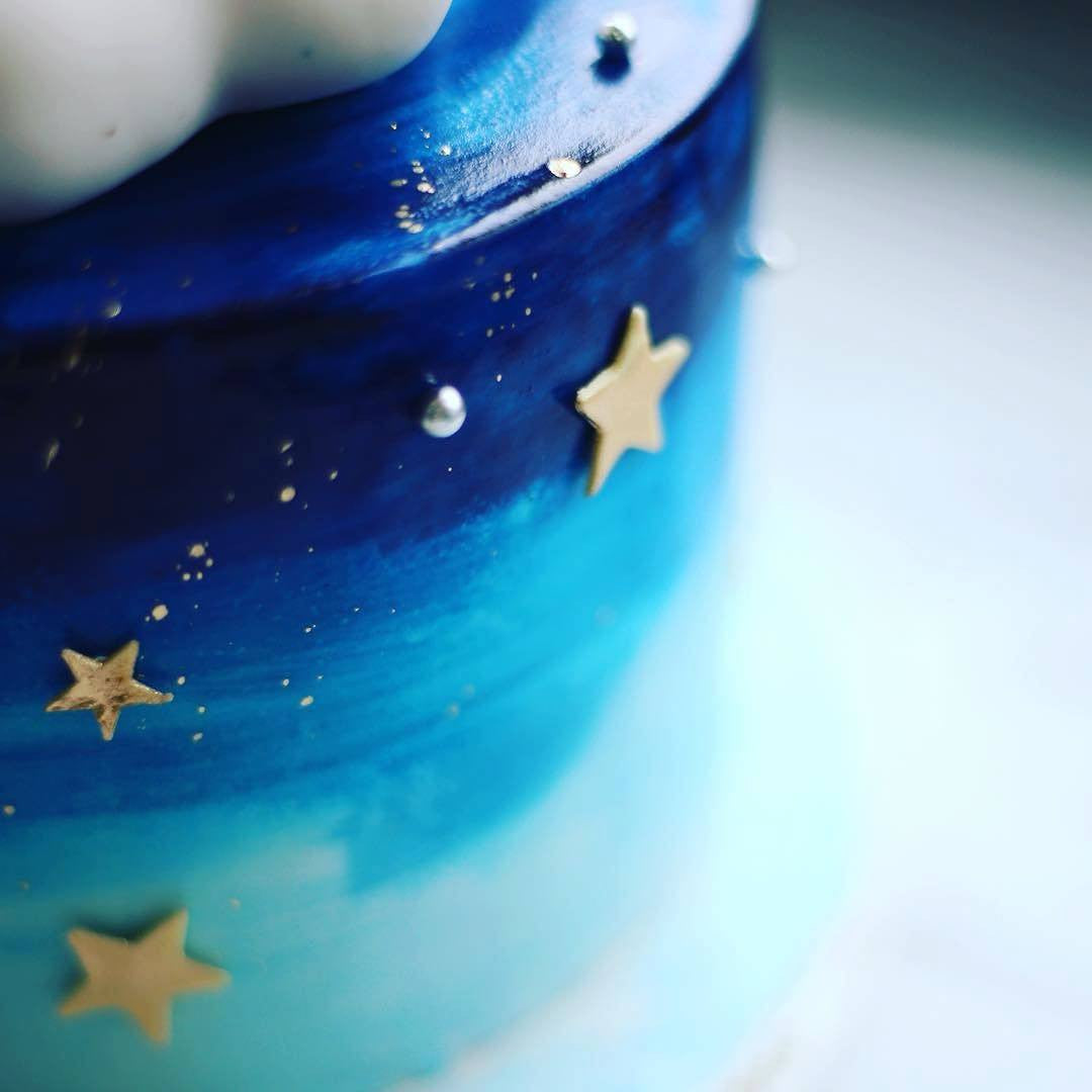 Phoenix Sweets Starry Universe Cake for Birthday Wedding Celebration Party Hong Kong